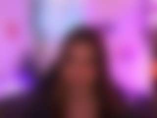 Live-camshow met LexiLynn18 - New Brown Eyes op Camsoda