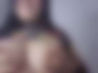 LiaRosee21's Live Sex Cam Show