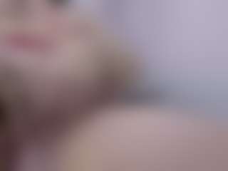 LiaRosee21's Live Sex Cam Show