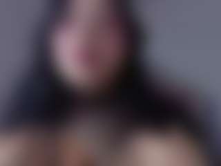 LiaRosee21's Live Sex Cam Show