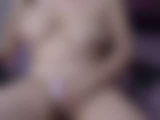 LiaRosee21's Live Sex Cam Show