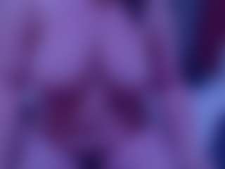 LiaRosee21's Live Sex Cam Show