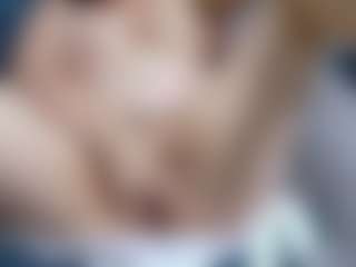LiaRosee21's Live Sex Cam Show