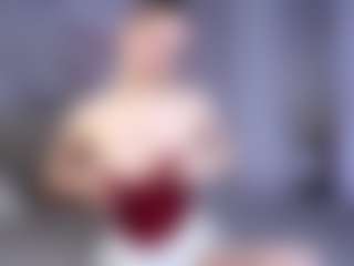 Live cam show with RachaelDenman - Big Tits Brown Hair on Camsoda