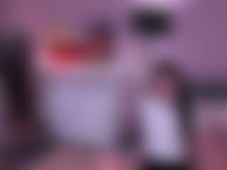 tease-me-giaa's Live Sex Cam Show