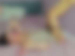 tease-me-giaa's Live Sex Cam Show