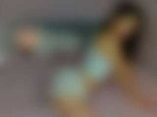 tease-me-giaa's Live Sex Cam Show