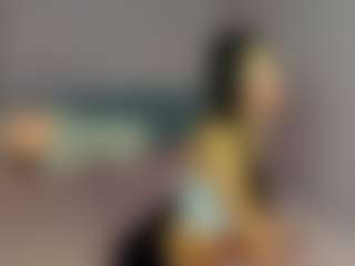 tease-me-giaa's Live Sex Cam Show