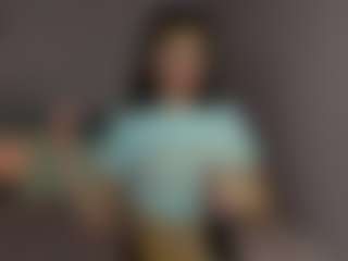 tease-me-giaa's Live Sex Cam Show
