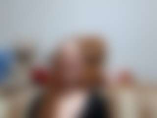 WillaVanbuskirk's Live Sex Cam Show