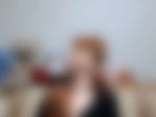 WillaVanbuskirk's Live Sex Cam Show