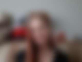 Live cam show with WillaVanbuskirk - Green Eyes on Cam Slut
