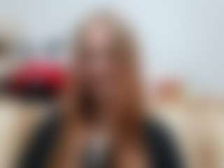 Show en direct avec WillaVanbuskirk - Blonde Hair Middle Aged sur Camsoda
