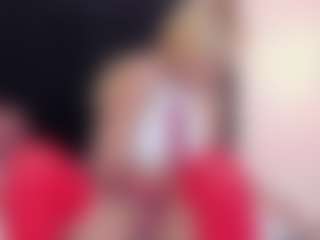 Live cam show with alana-glow - Petite on Camiplay Live