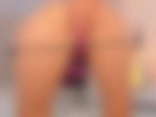 Live cam show with Ariana Foxy - Lovense Teen (18+) on CSO-WL