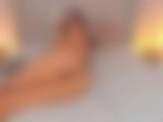 Live cam show with Ariana Foxy - New Small Tits on WildCum