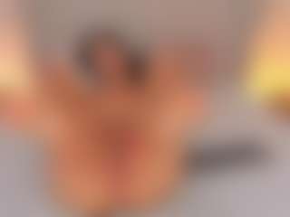 Live cam show with Ariana Foxy - Latina Teen (18+) on Camsoda | colombia