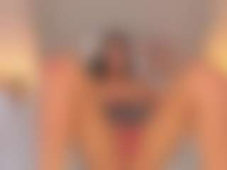 Live cam show with Ariana Foxy - New Teen (18+) on WildCum