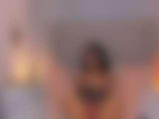 Show de câmera ao vivo com Ariana Foxy - Arab Striptease no Camsoda