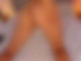 Live cam show with Ariana Foxy - HD on Camsoda