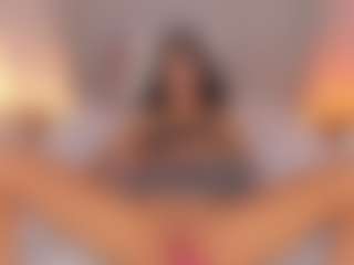 Live cam show with Ariana Foxy - Control on Camsoda