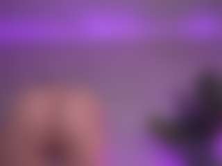 Lolajunee's Live Sex Cam Show