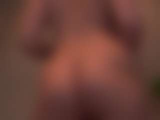 Live cam show with Lolajunee - New Toys on Camsoda
