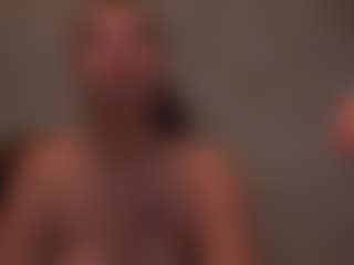 Live cam show with Lolajunee - New Blowjob on Camsoda