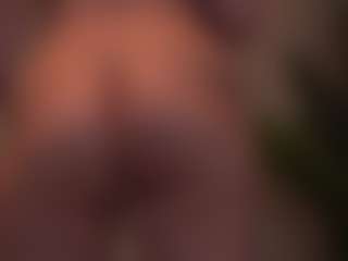 Lolajunee's Live Sex Cam Show