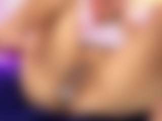 Skylerrosee's Live Sex Cam Show