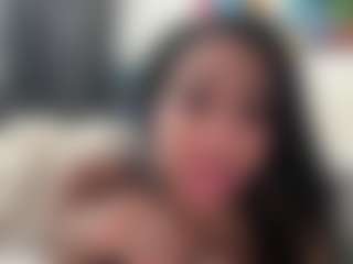 Anakaliyah's Live Sex Cam Show