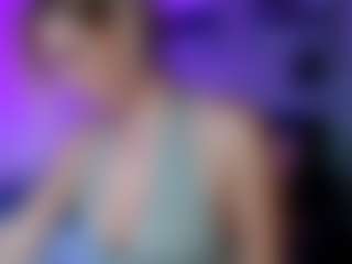 Val Dodds's Live Sex Cam Show