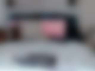 Val Dodds's Live Sex Cam Show