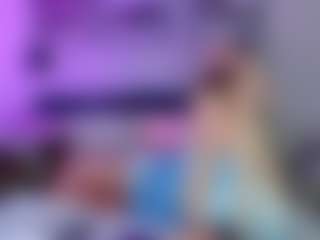 Val Dodds's Live Sex Cam Show
