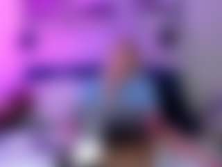Val Dodds's Live Sex Cam Show