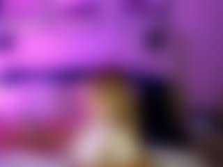 Val Dodds's Live Sex Cam Show