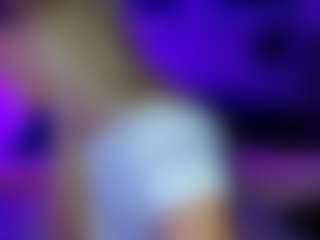 Val Dodds's Live Sex Cam Show