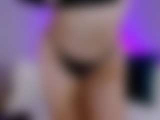 Val Dodds's Live Sex Cam Show