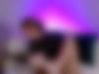 Val Dodds's Live Sex Cam Show