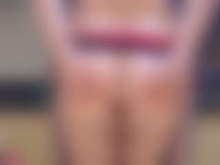 Live cam show with MeganLustTS - Flat Chested on Camsoda