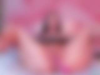 Sammy-lovee18's Live Sex Cam Show
