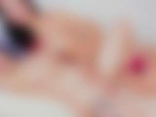 SSWEETSIINNN18's Live Sex Cam Show