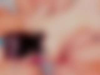 SSWEETSIINNN18's Live Sex Cam Show