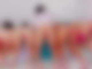SSWEETSIINNN18's Live Sex Cam Show
