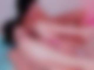 SSWEETSIINNN18's Live Sex Cam Show