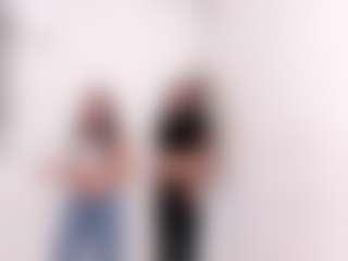 SSWEETSIINNN18's Live Sex Cam Show