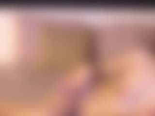 KinsieBoo's Live Sex Cam Show
