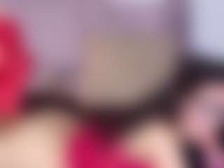 KinsieBoo's Live Sex Cam Show