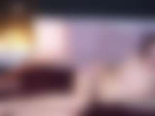 KinsieBoo's Live Sex Cam Show