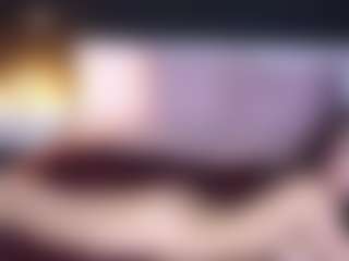 KinsieBoo's Live Sex Cam Show